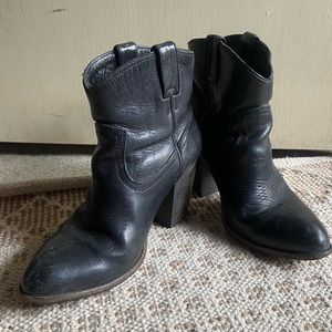 Pre-loved Frye Ilana Pull-On Leather Heeled Boot Size 10